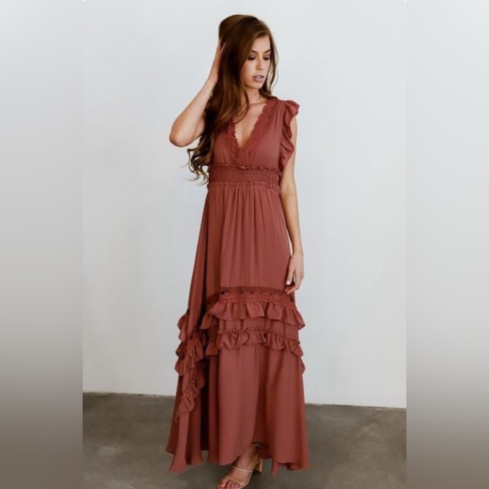 Elegant Ruffled Mauve/Maroon Maxi Dress